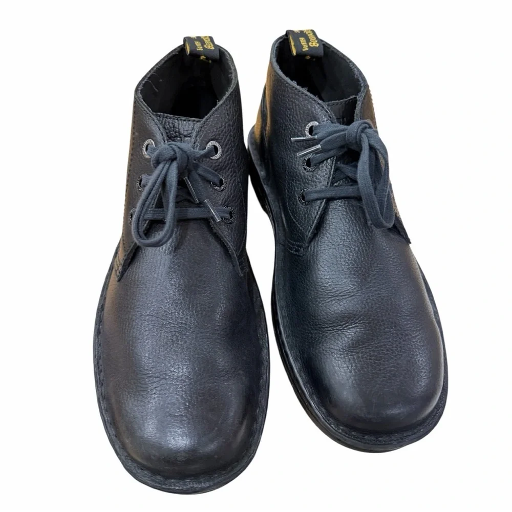 Dr. Martens Sussex Black Bear Track Leather Chukka Boots Size 11